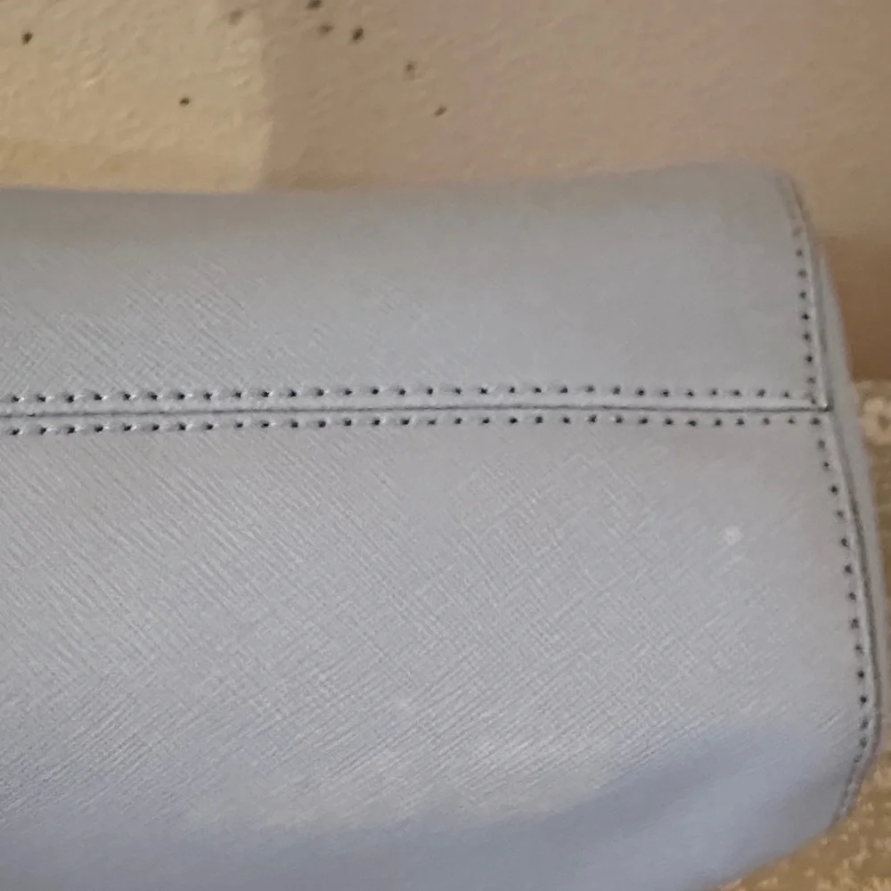 Michael Kors Sky Blue Shoulder Bag - Picture 5 of 13
